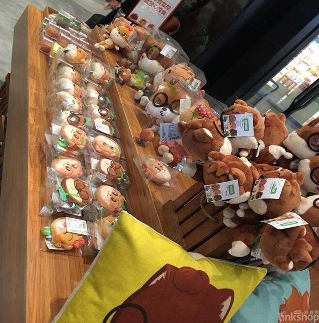 三只松鼠首家线下店盈利怎样？我们算了算